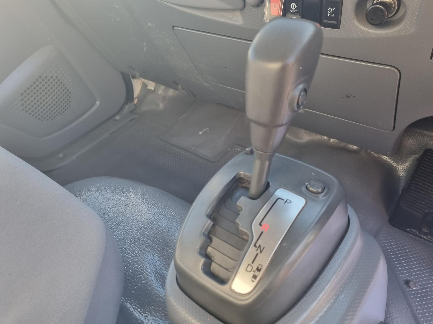 2020 Isuzu N Series NMR 60/45-150 image 12