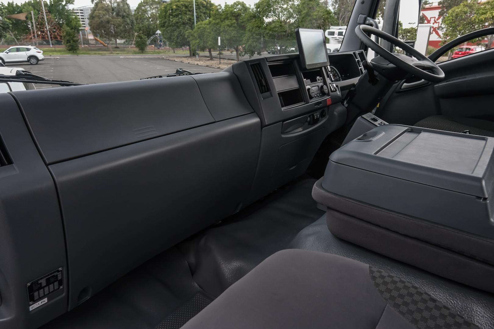 2025 Isuzu F Series FYJ300-350 HTE Tilt Tray image 12