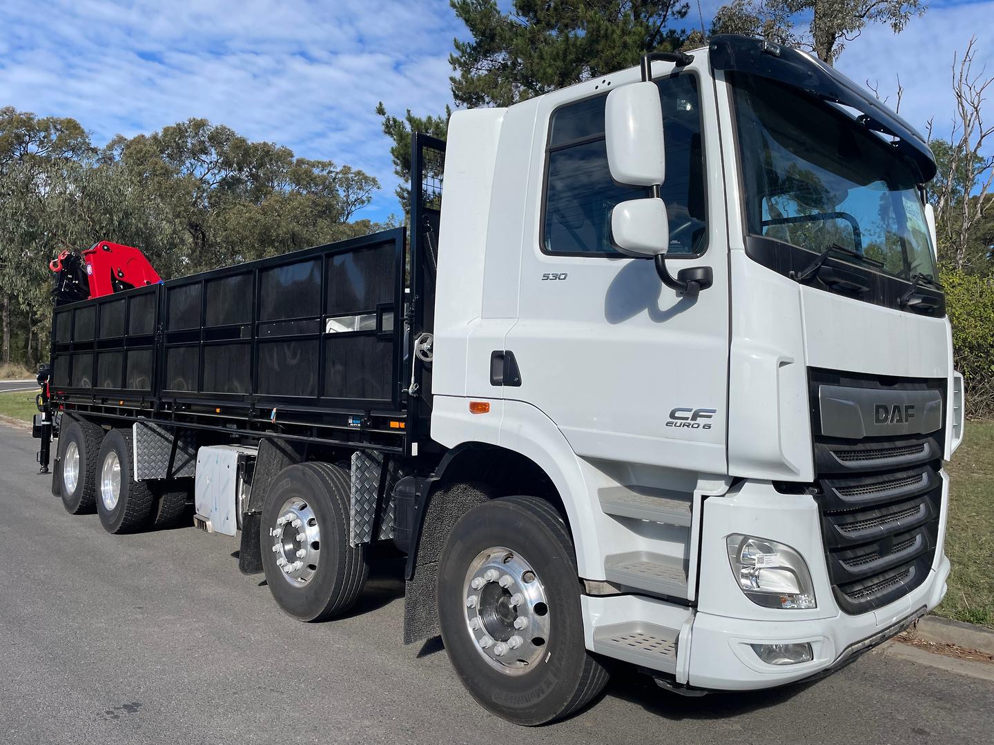 2024 DAF CF 530 FAD Brick Truck image 8