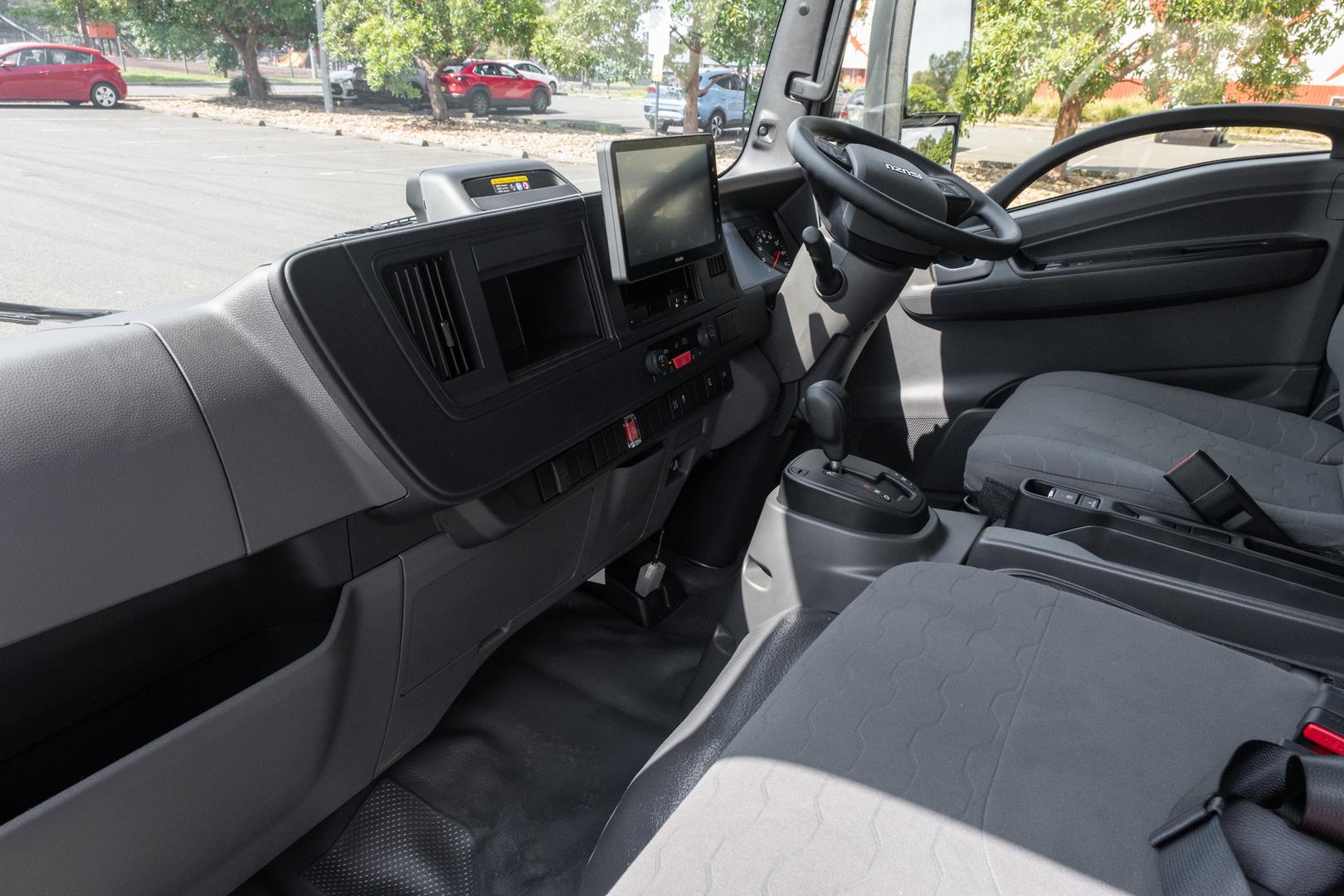 2025 Isuzu N Series NNR 45-150 DT D34 Traypack image 9
