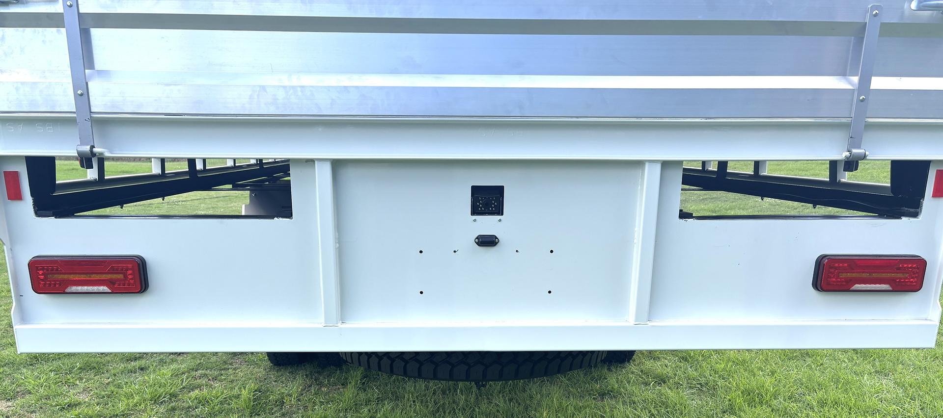 2024 Isuzu F Series FSS110-210 4x4 image 14