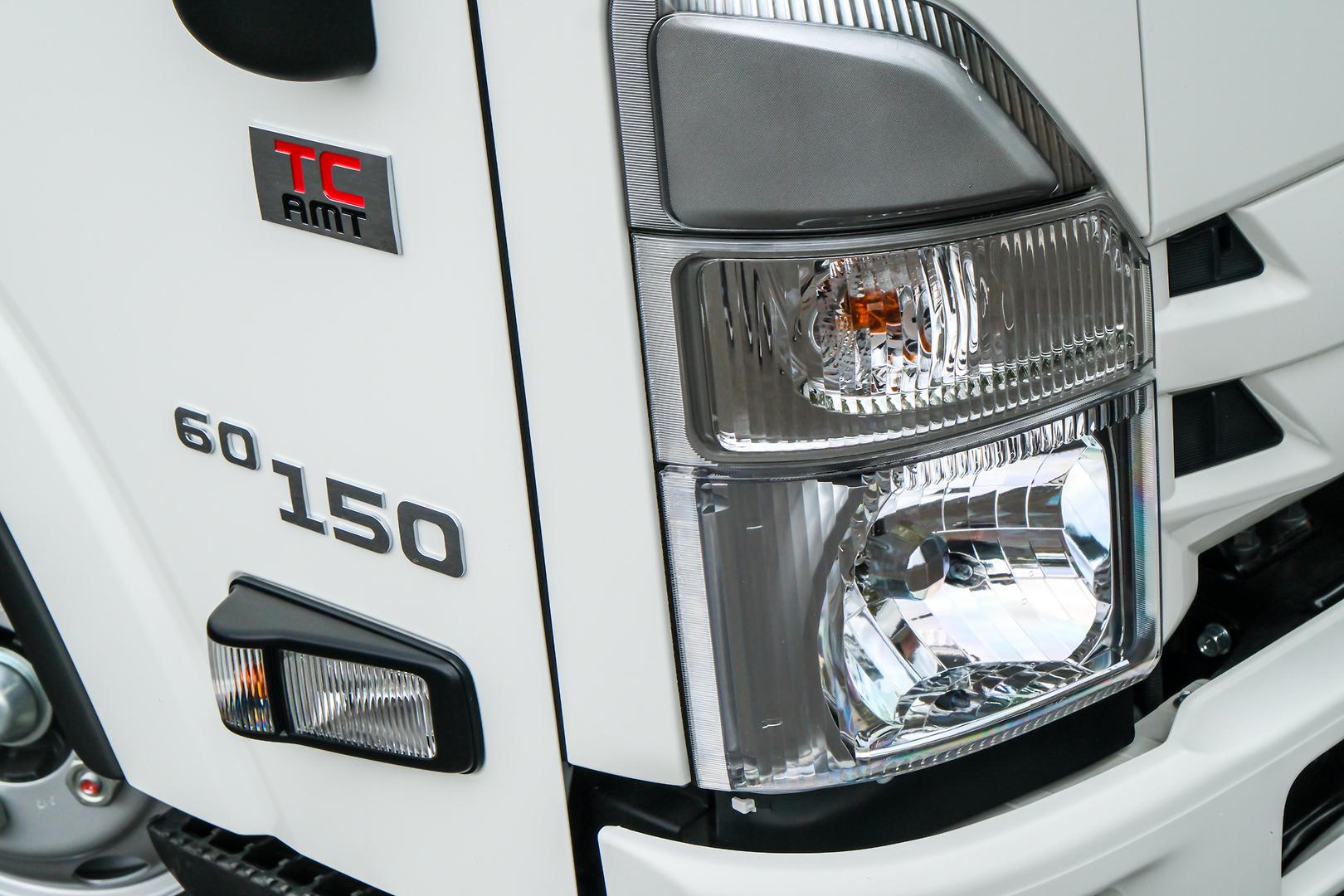 2025 Isuzu N Series NMR 60/45-150 RTB Fridge Truck image 8