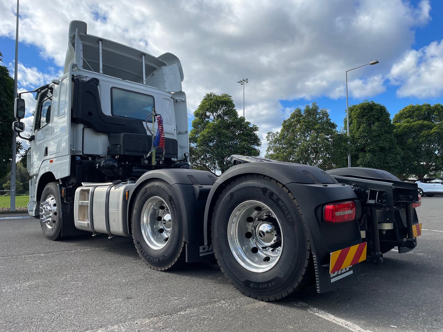 2024 DAF CF 530 FTT Prime Mover image 8