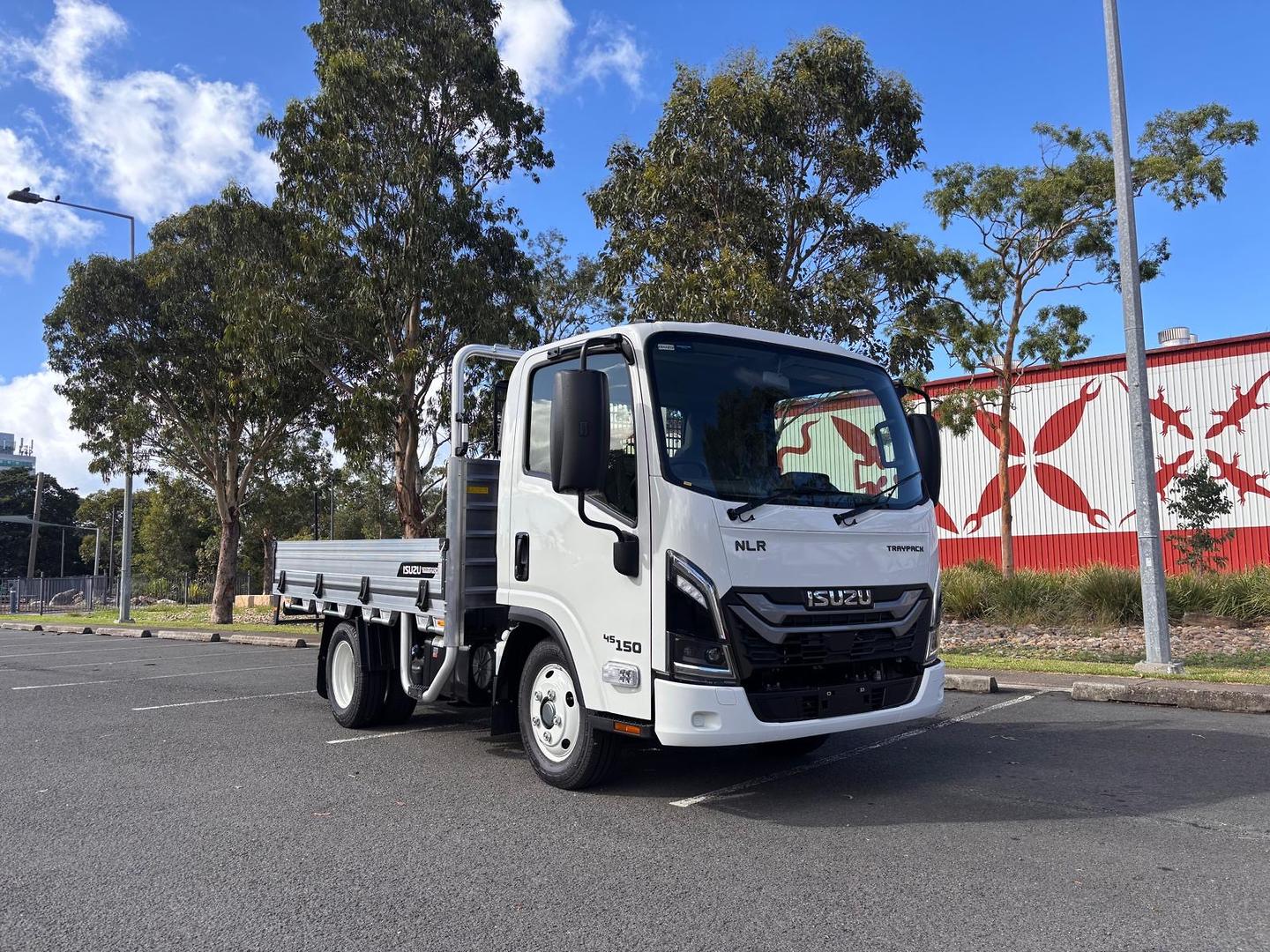 2025 Isuzu N Series NLR 45-150 DT D25 Traypack image 9