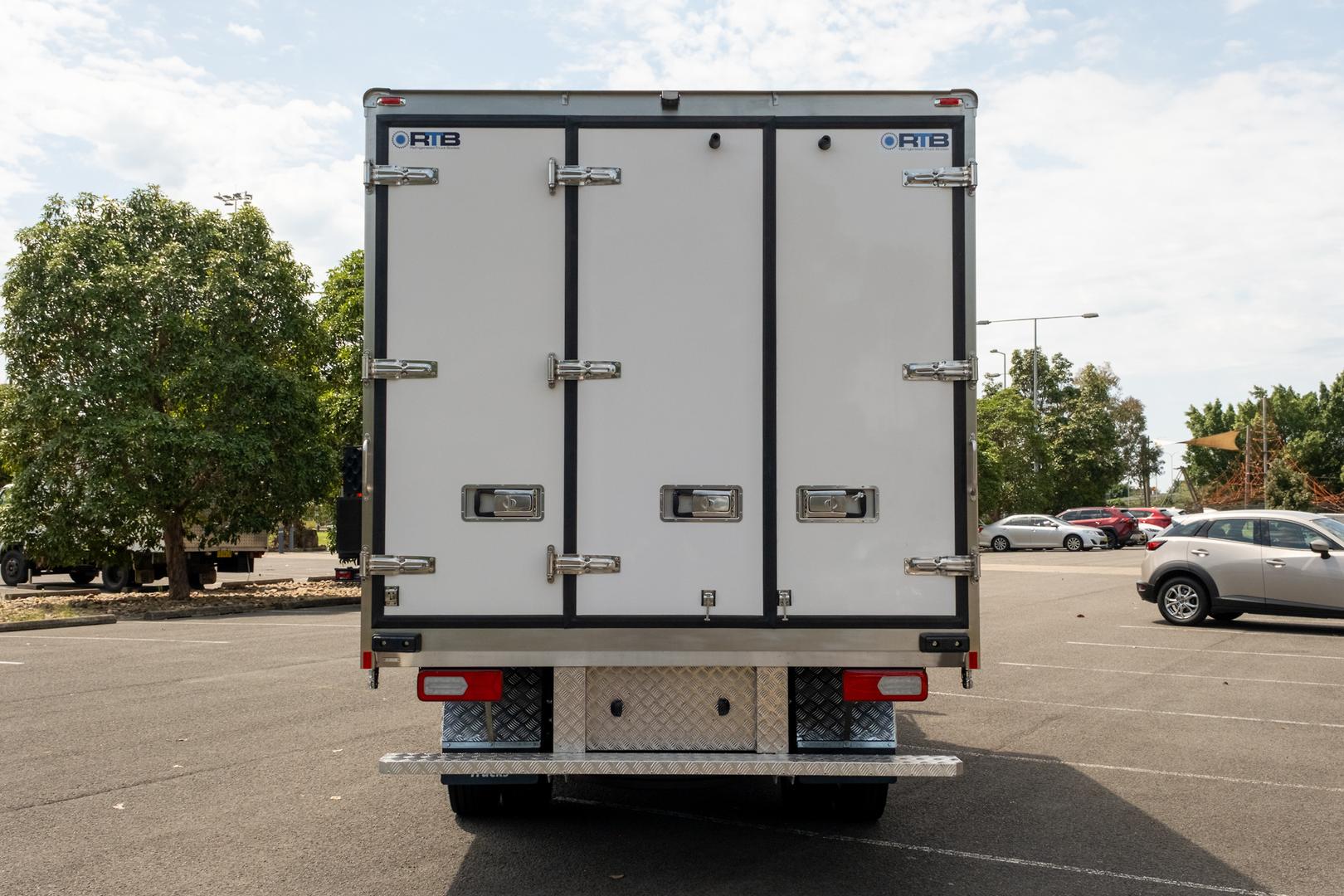 2025 Isuzu N Series NQR 88/80-190 AM D34 RTB Fridge Truck image 6
