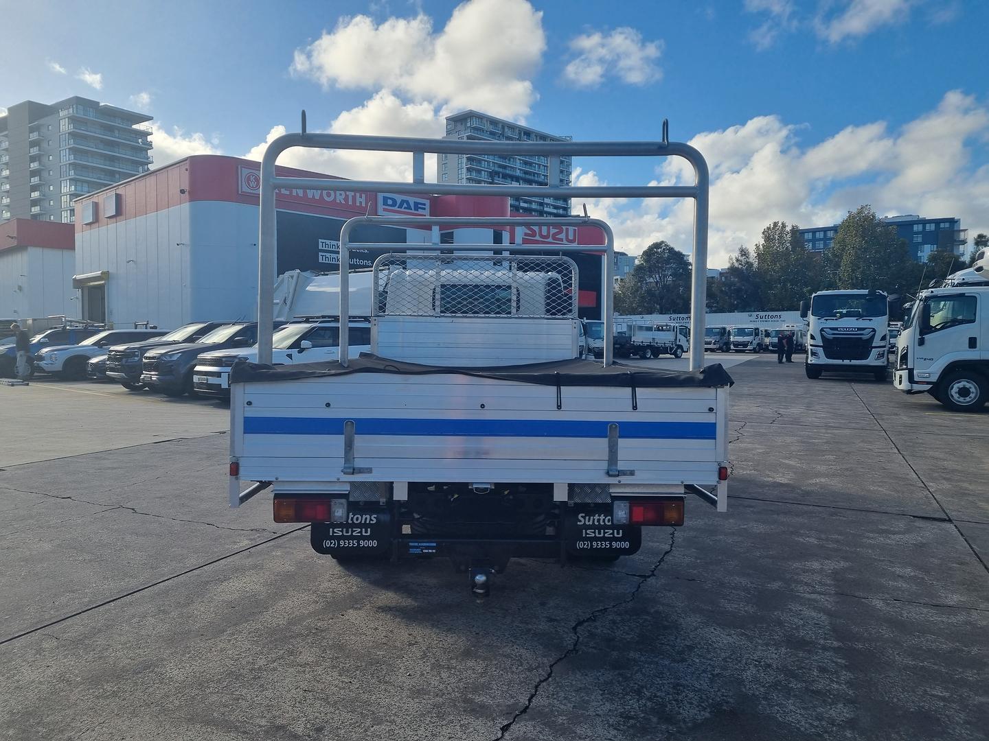 2021 Hino 300 Series 617 image 6