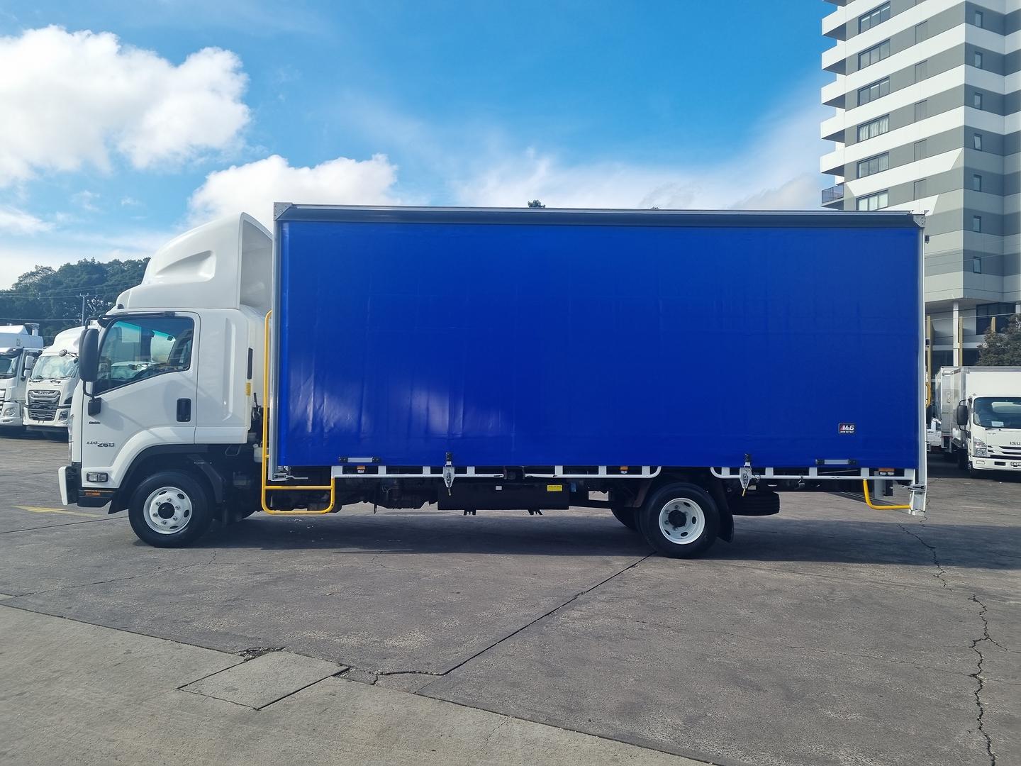 2021 Isuzu F Series FRR110-260 Freightpack image 4