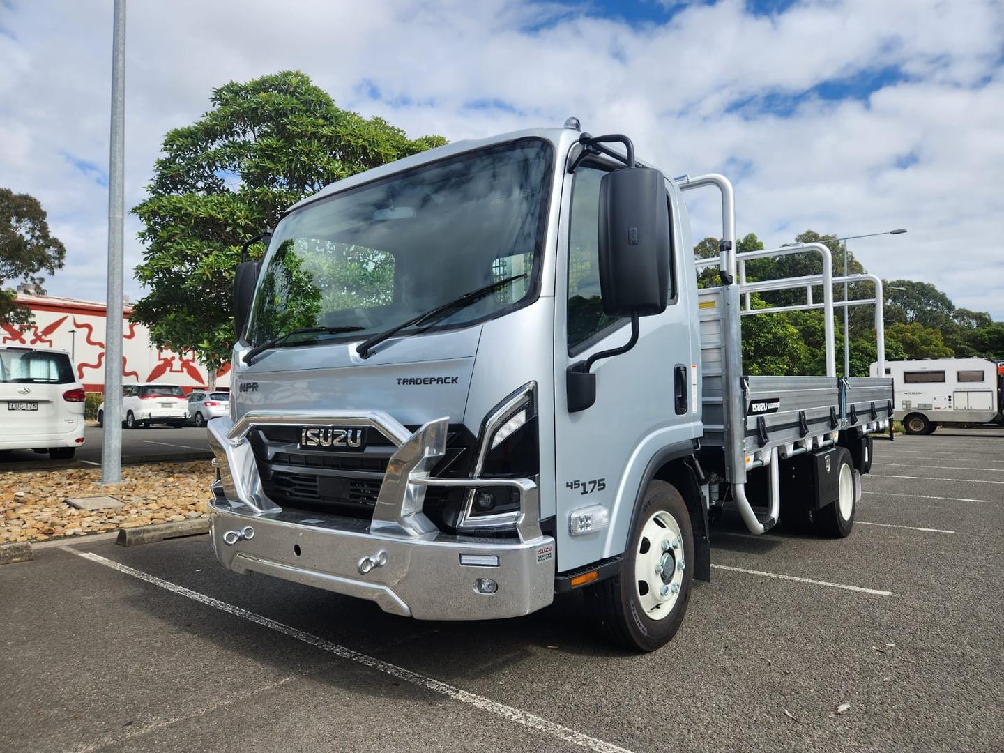 2025 Isuzu N Series NPR 45/65-175 DT D34 Tradepack image 2