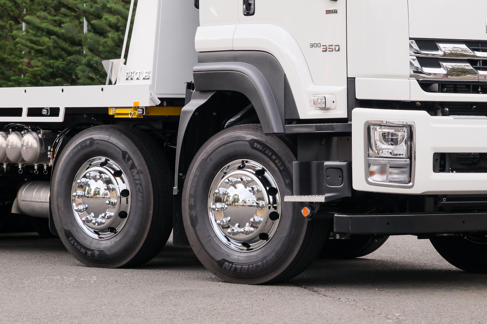 2025 Isuzu F Series FYJ300-350 HTE Tilt Tray image 9