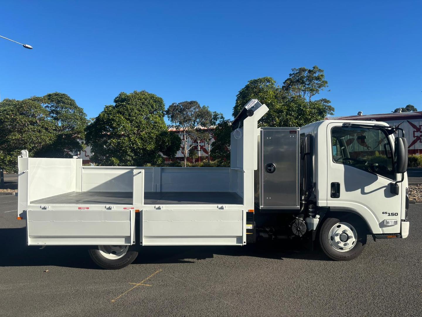 2025 Isuzu N Series NMR 65/45-150 DT D34 image 14