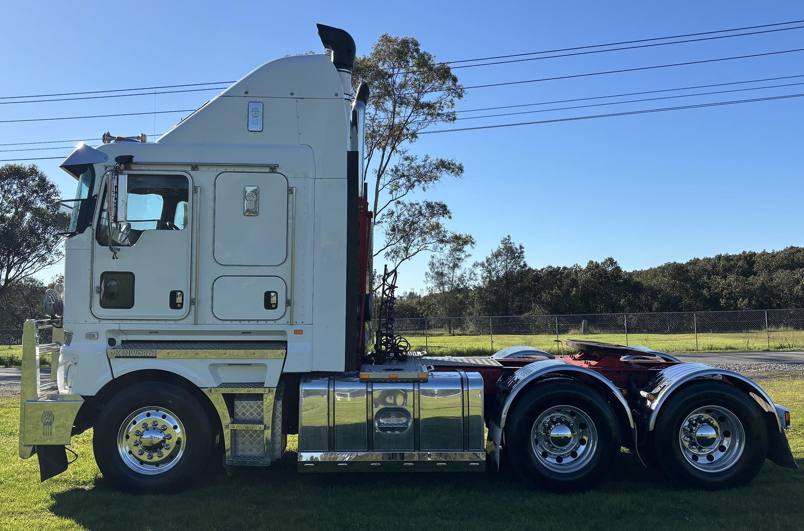 2021 Kenworth K200 One Owner image 8