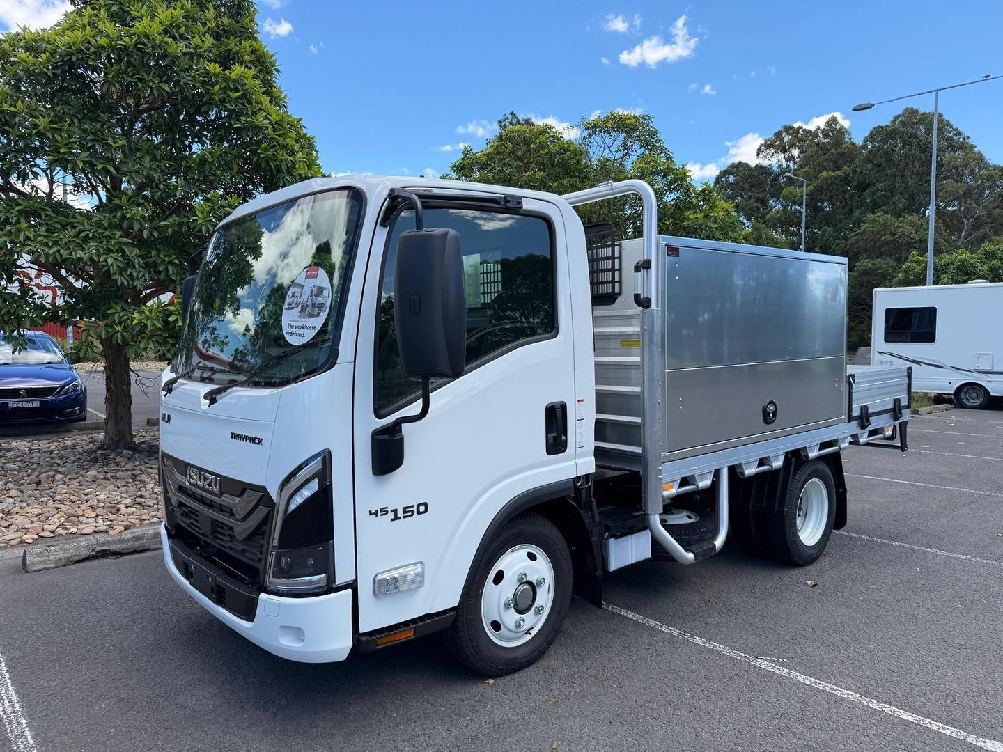 2025 Isuzu N Series NLR 45-150 DT D25 Traypack image 2