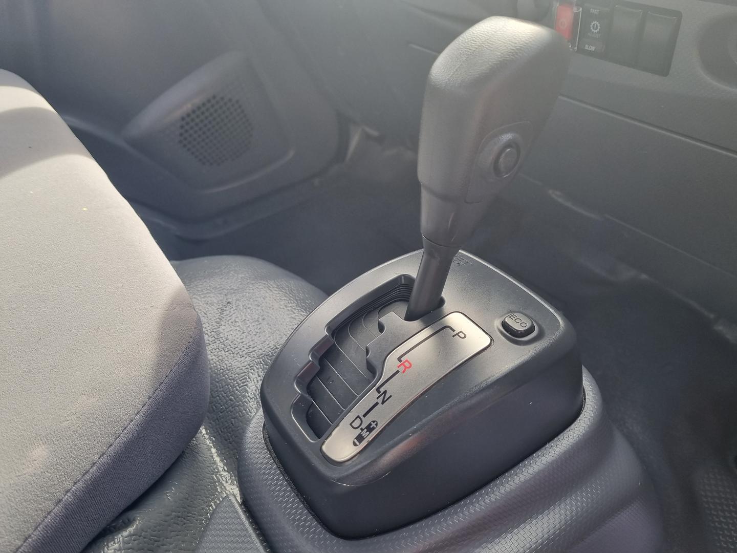 2021 Isuzu N Series NLR 45-150 Traypack image 14