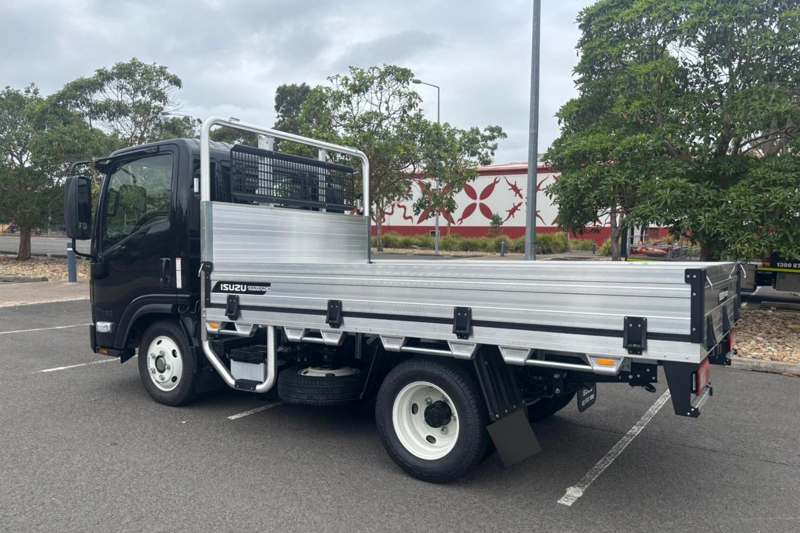 2025 Isuzu N Series NLR 45-150 DT D25 Traypack image 8