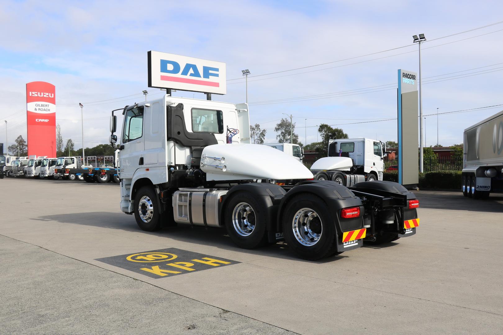 2024 DAF FTT CF530 Sleeper Cab image 9