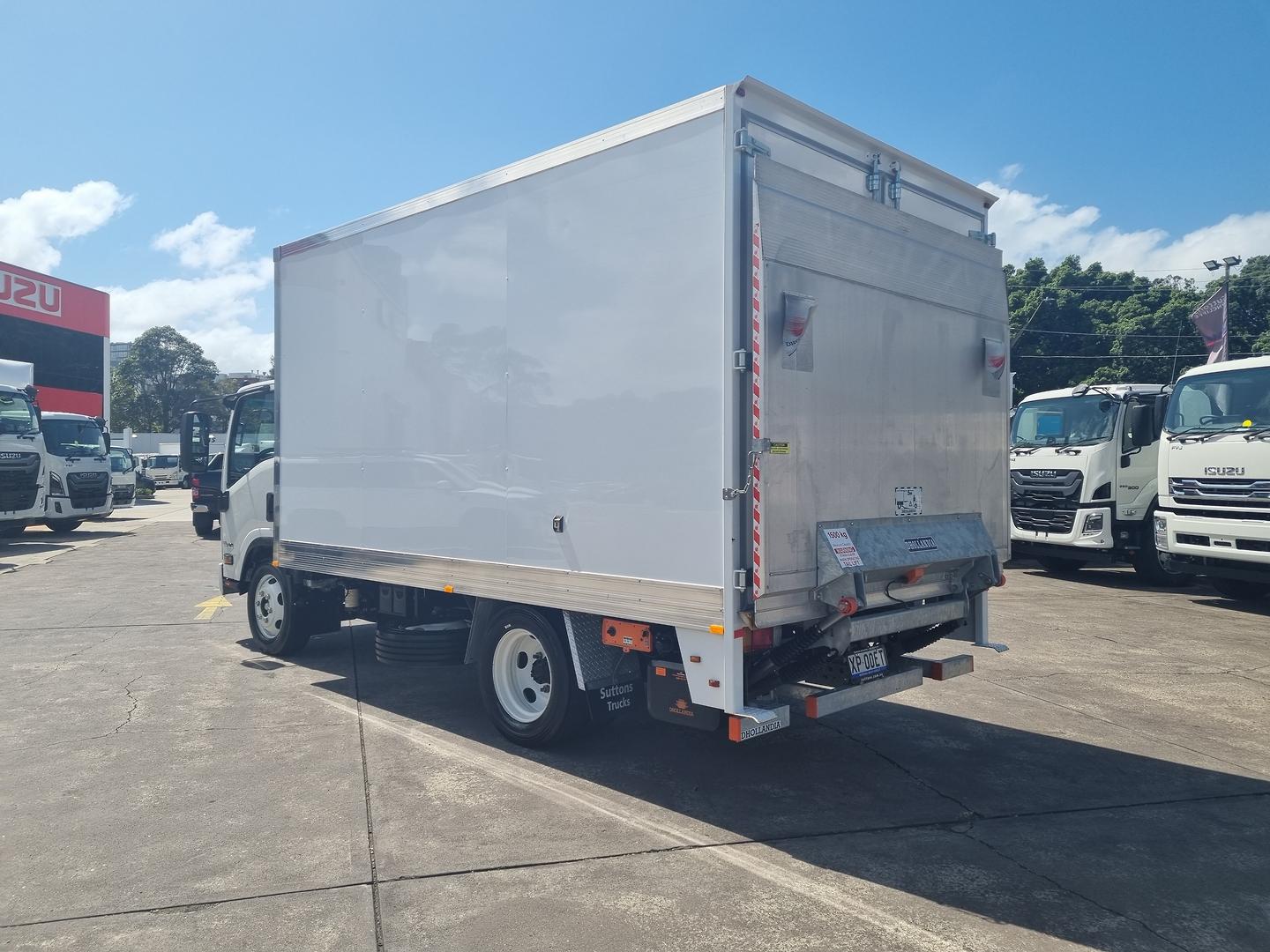 2023 Isuzu N Series NQR 87/80-190 Pantech image 8