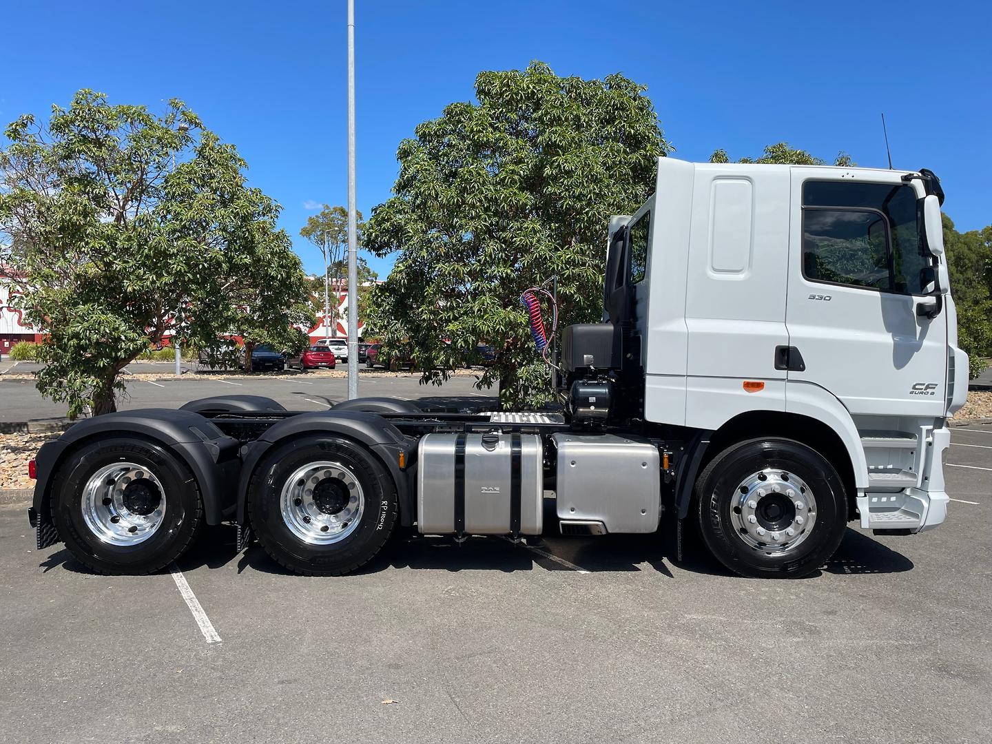 2024 DAF CF 530 FTT image 5
