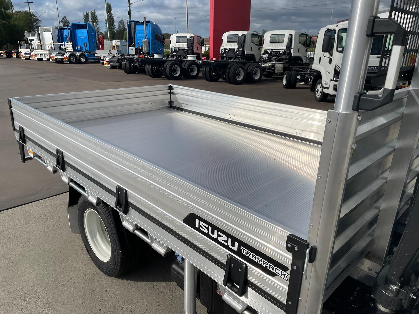2025 Isuzu NLR 45-150 DT D25 TRAYPACK TRAYPACK SWB image 11