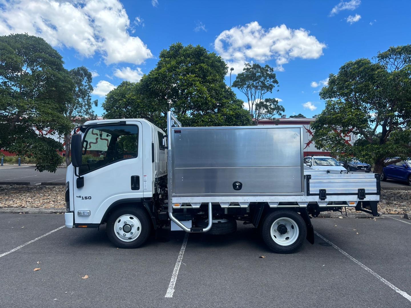 2025 Isuzu N Series NLR 45-150 DT D25 Traypack image 5