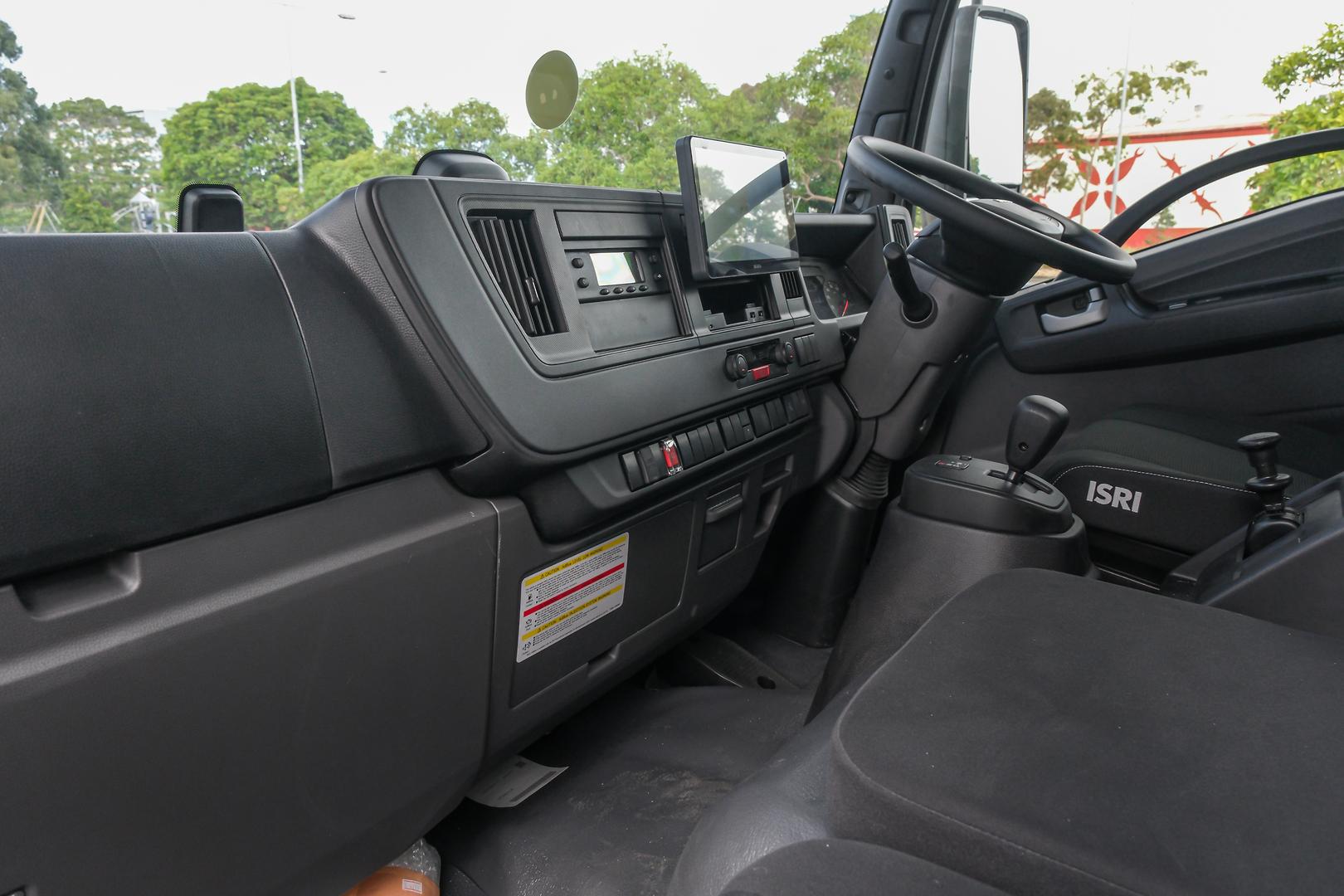 2025 Isuzu F Series FSD 140/120-240 AM R56 TRS 10 Pallet image 14