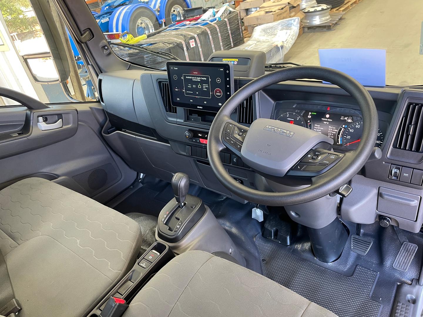 2025 Isuzu NLR 45-150 DT D25 TRAYPACK TRAYPACK SWB image 12
