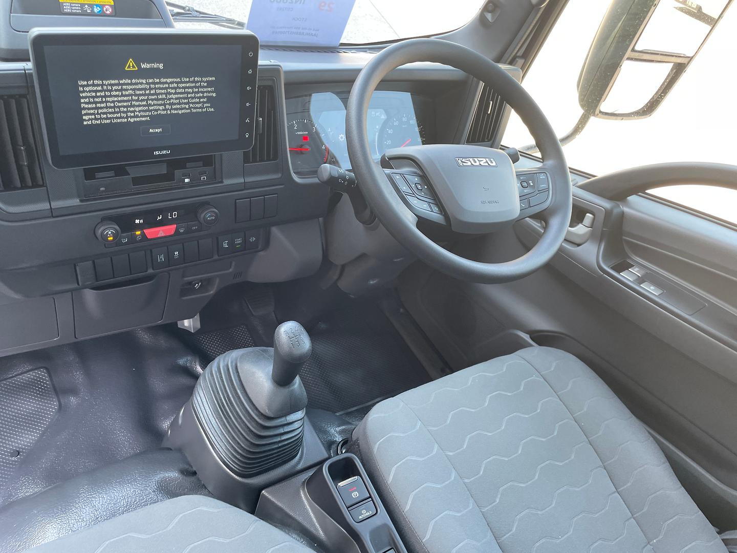 2026 Isuzu N Series NLR 45-150 MT D34 Traypack image 12