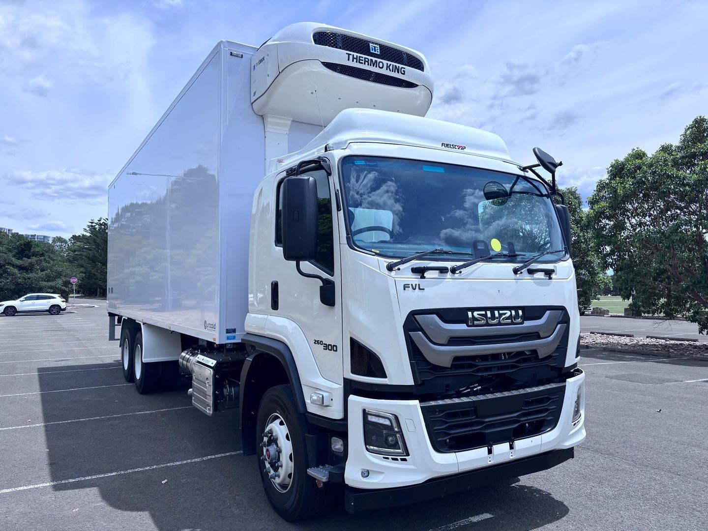 2025 Isuzu F Series FVL 260-300 AT R67 Eurocold 14 Pallet Fridge Truck image 3