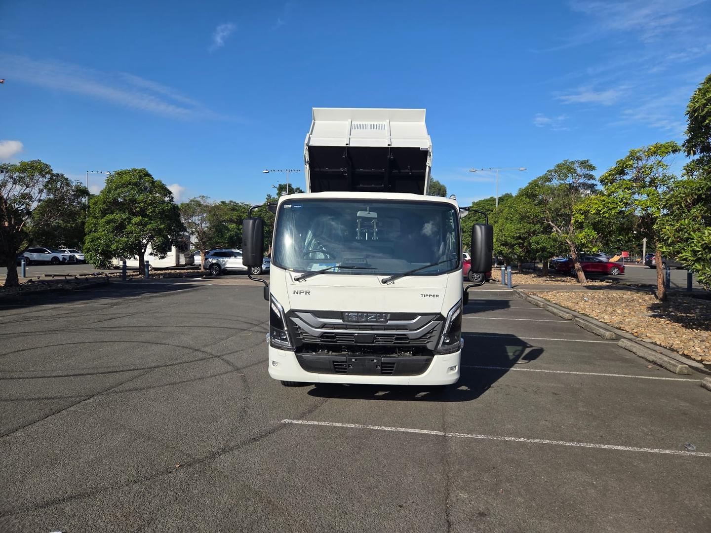 2026 Isuzu N Series NPR 45/65-175 DT D34 Tipper image 4
