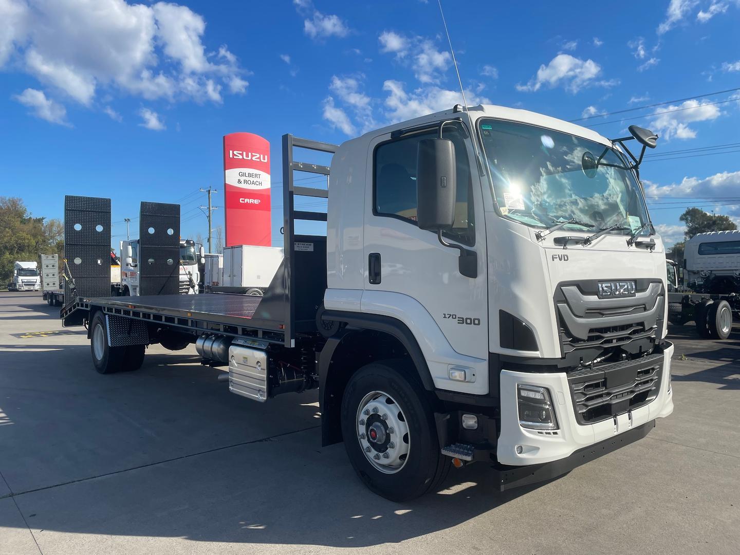2025 Isuzu FVD 170-300 AT R70 Beavertail FVD 170-300 AT R70 Beavertail Beavertail image 11