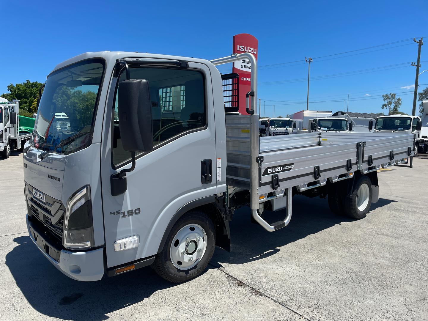 2025 Isuzu NLR 45-150 DT D34 TRAYPACK TRAYPACK Dropside Tray image 3
