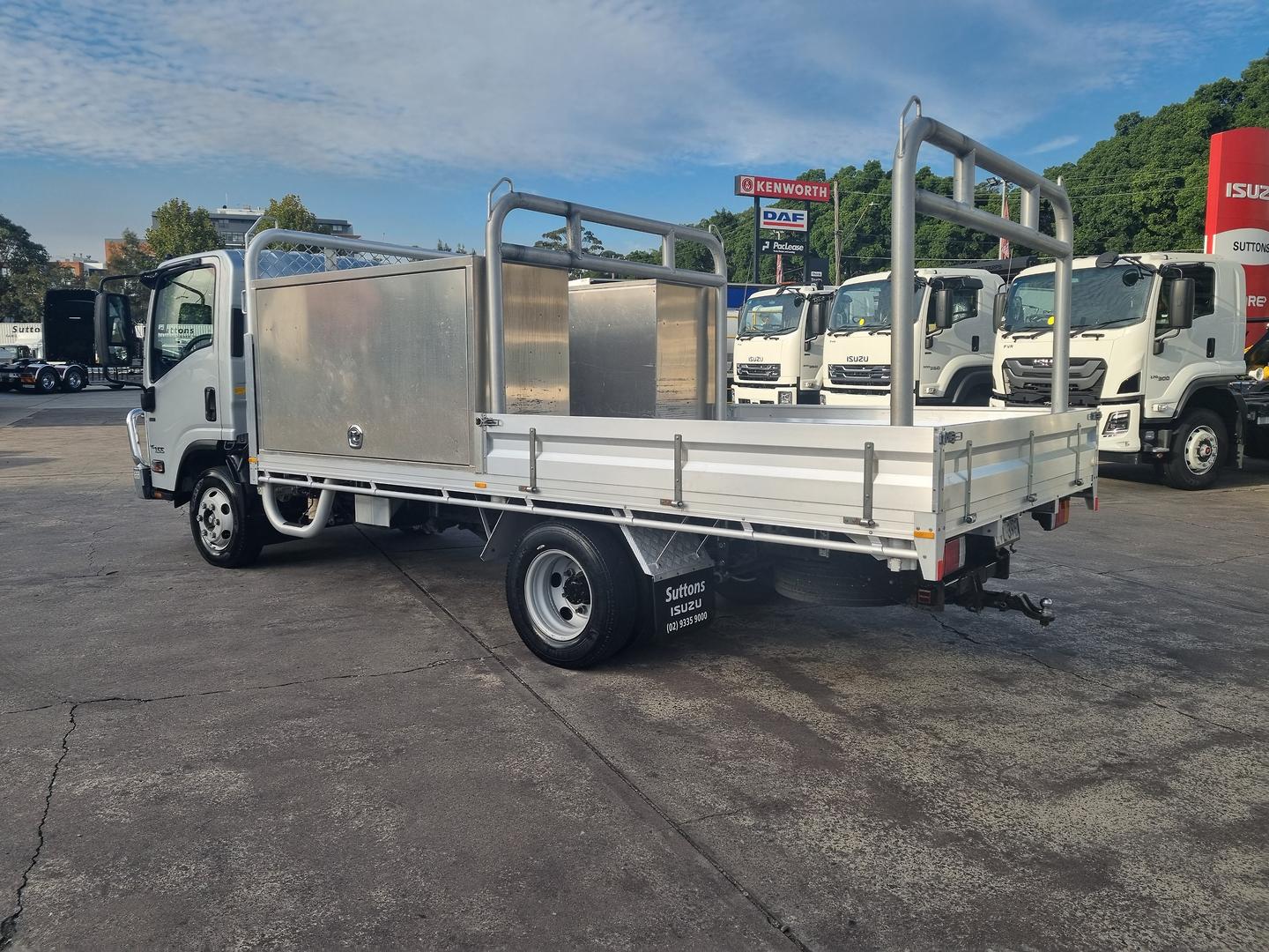 2018 Isuzu N Series NPR 45/55-155 Tradepack image 5