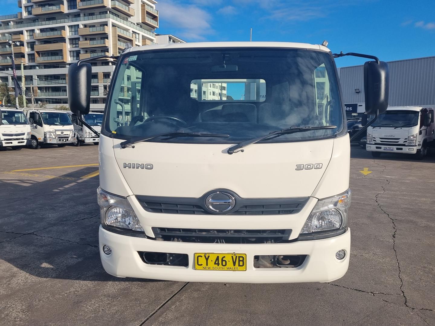 2020 Hino 300 Series 616 image 3