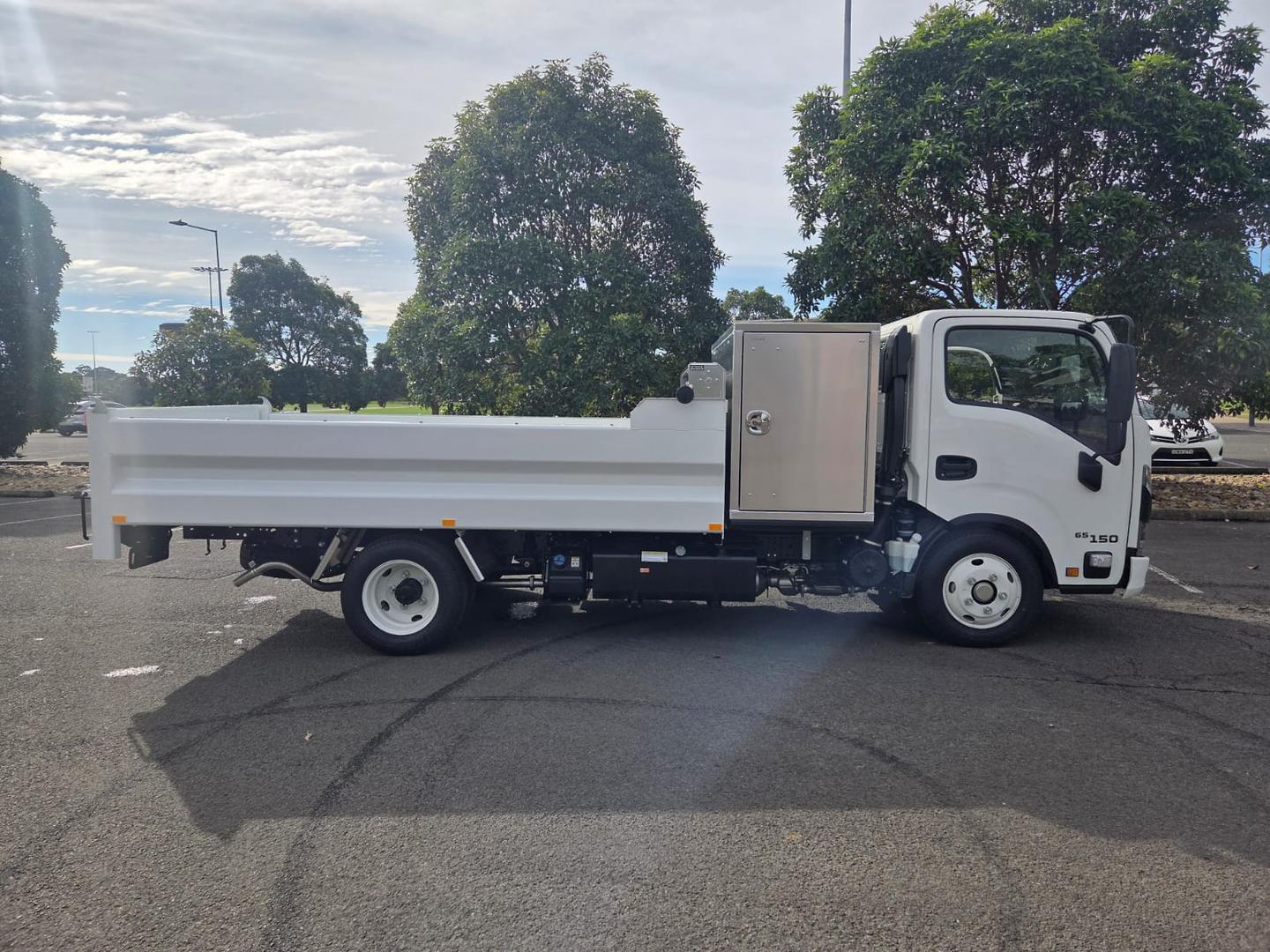 2025 Isuzu N Series NKR 65/45-150 DT D34 Strike Ejector Body image 5