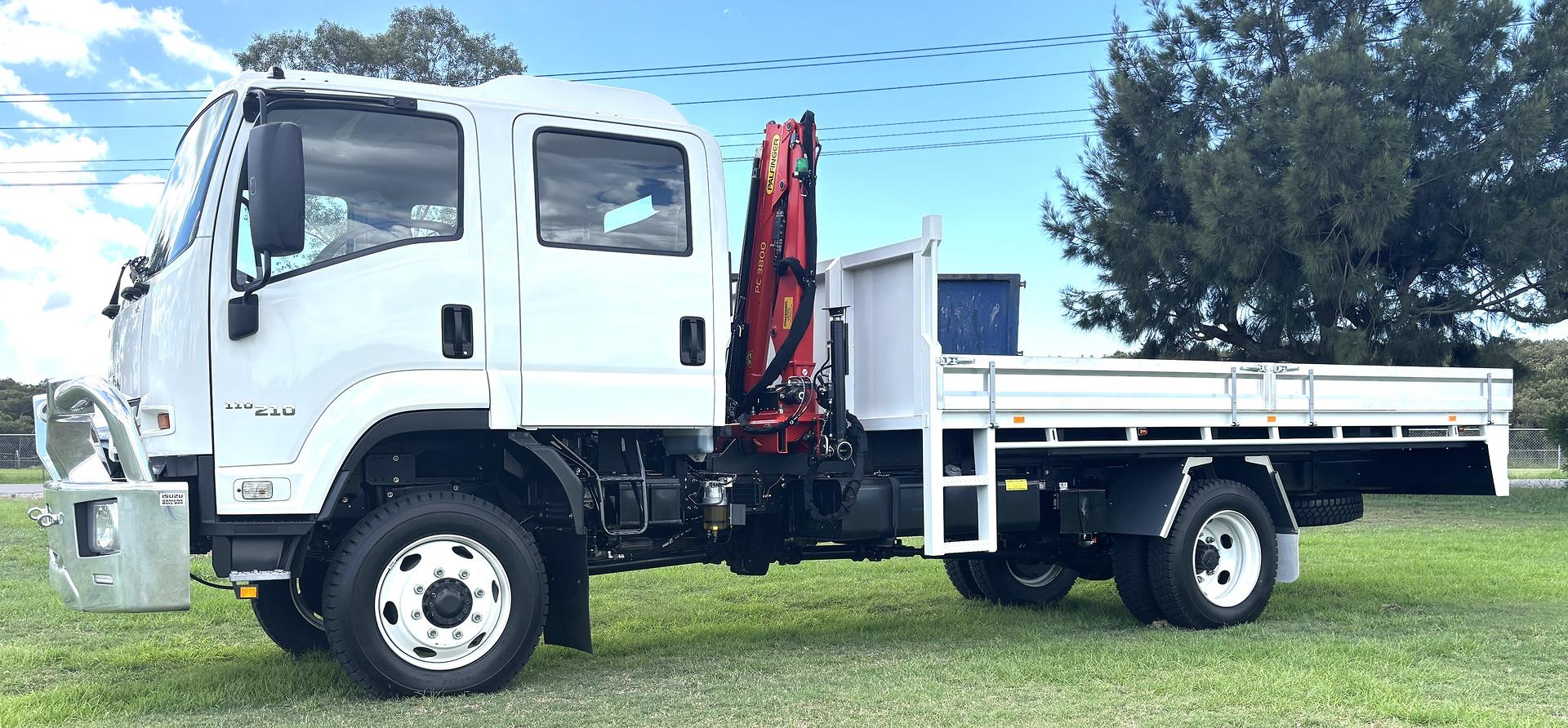 2024 Isuzu F Series FSS110-210 4x4 image 4