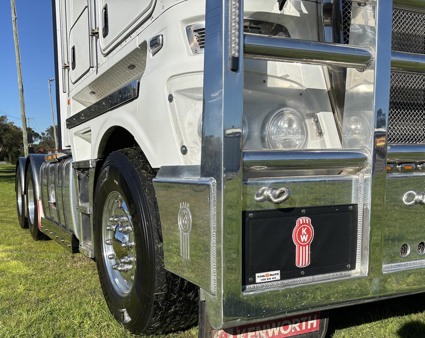 2021 Kenworth K200 One Owner image 9