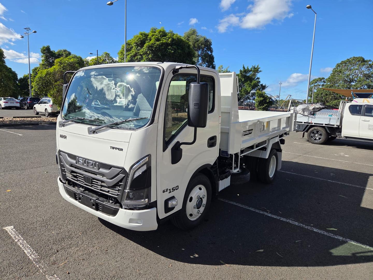 2025 Isuzu N Series NKR 62/45-150 DT D25 Tipper Factory Tipper image 12