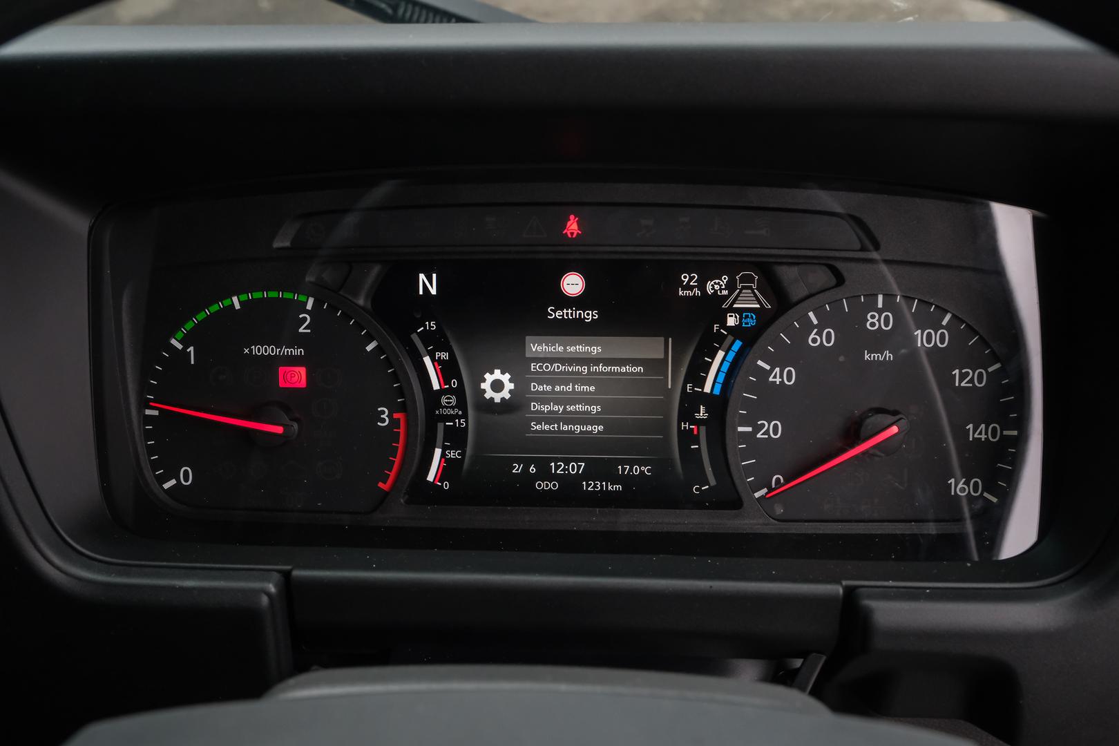 2025 Isuzu F Series FRR 110-240 AM R52 image 11