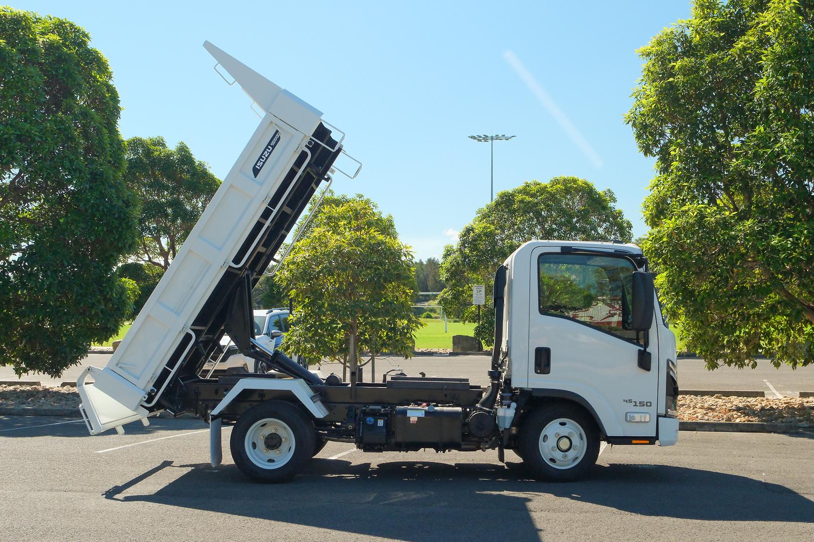 2025 Isuzu N Series NLR 45-150 DT D25 image 7