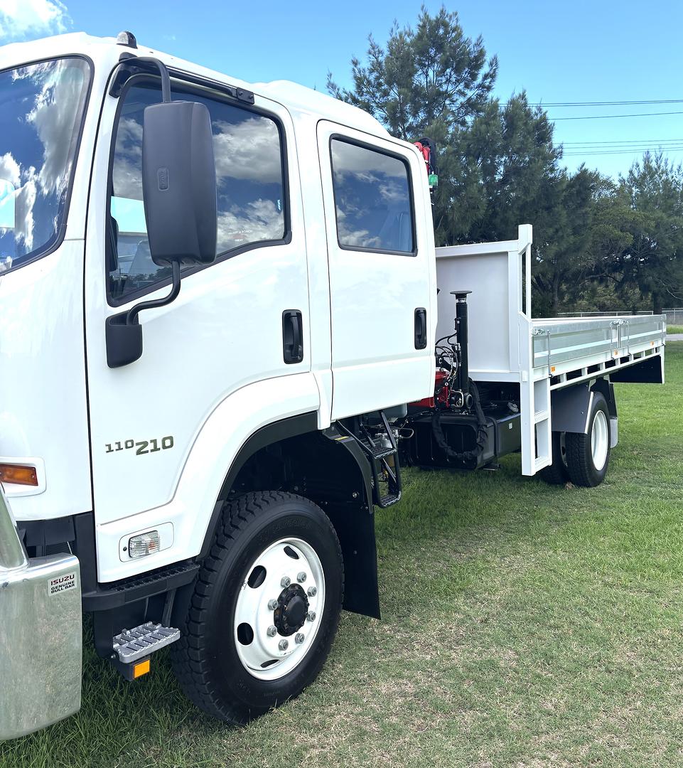 2024 Isuzu F Series FSS110-210 4x4 image 10
