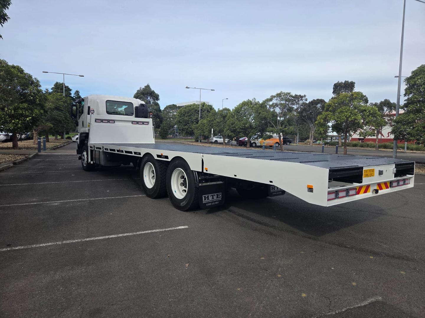 2025 Isuzu F Series FXY 260-355 AT R63 image 12