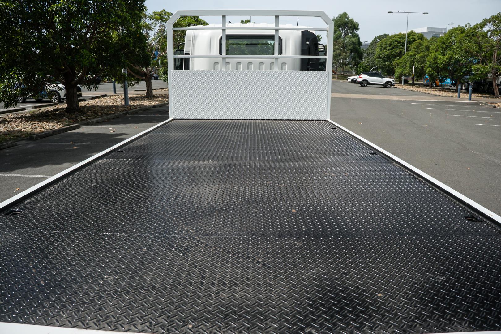 2025 Isuzu N Series NNR 45-150 DT D34 Heavy Duty Steel Tray image 7