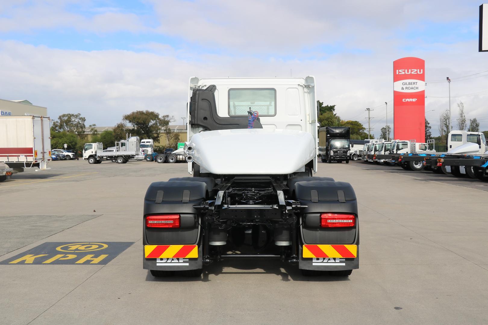 2024 DAF FTT CF530 Sleeper Cab image 11