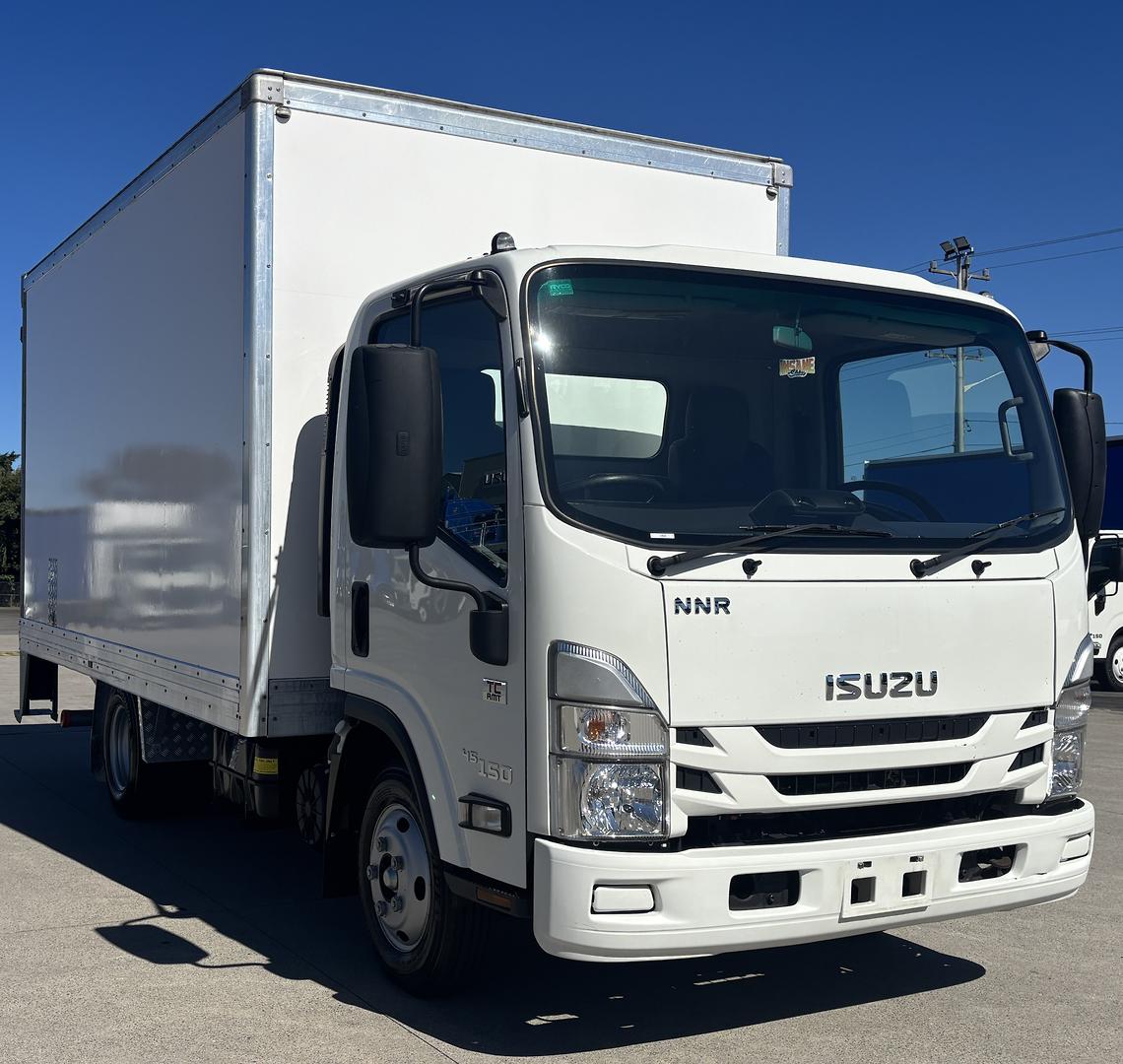 2022 Isuzu N Series NNR 45-150 Factory Warranty image 11