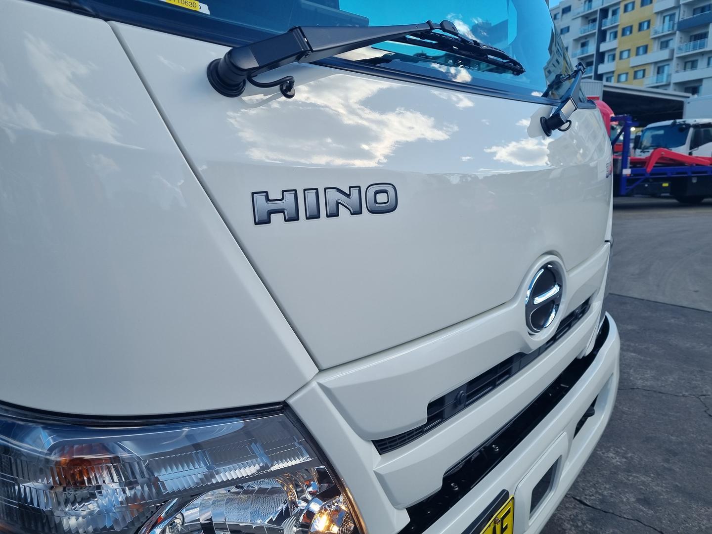 2025 Hino 300 Series 616 image 13