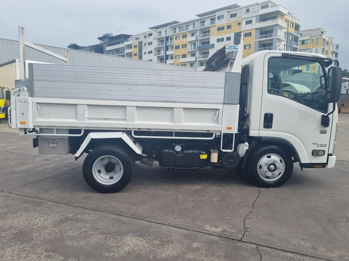 2020 Isuzu N Series NMR 60/45-150 image 6