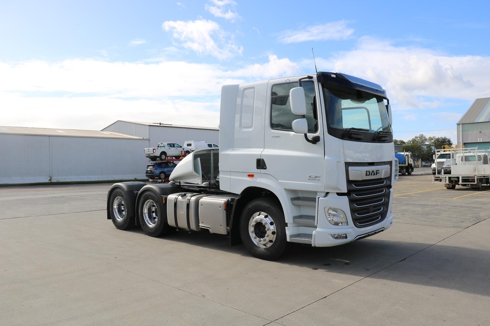 2024 DAF FTT CF530 Sleeper Cab image 3
