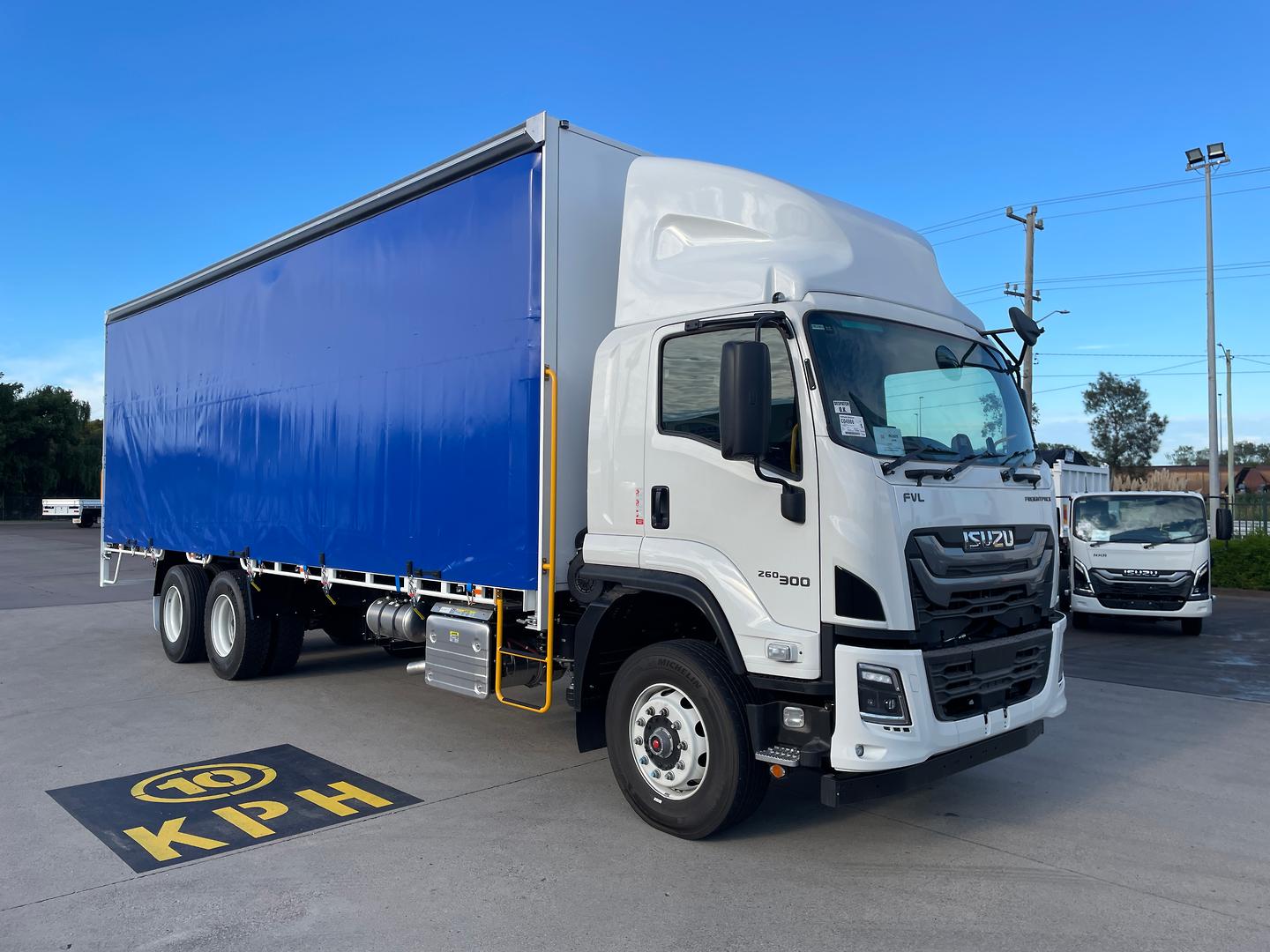 2026 Isuzu F Series FVL 260-300 Freightpack 14 Pallet Curtainsider