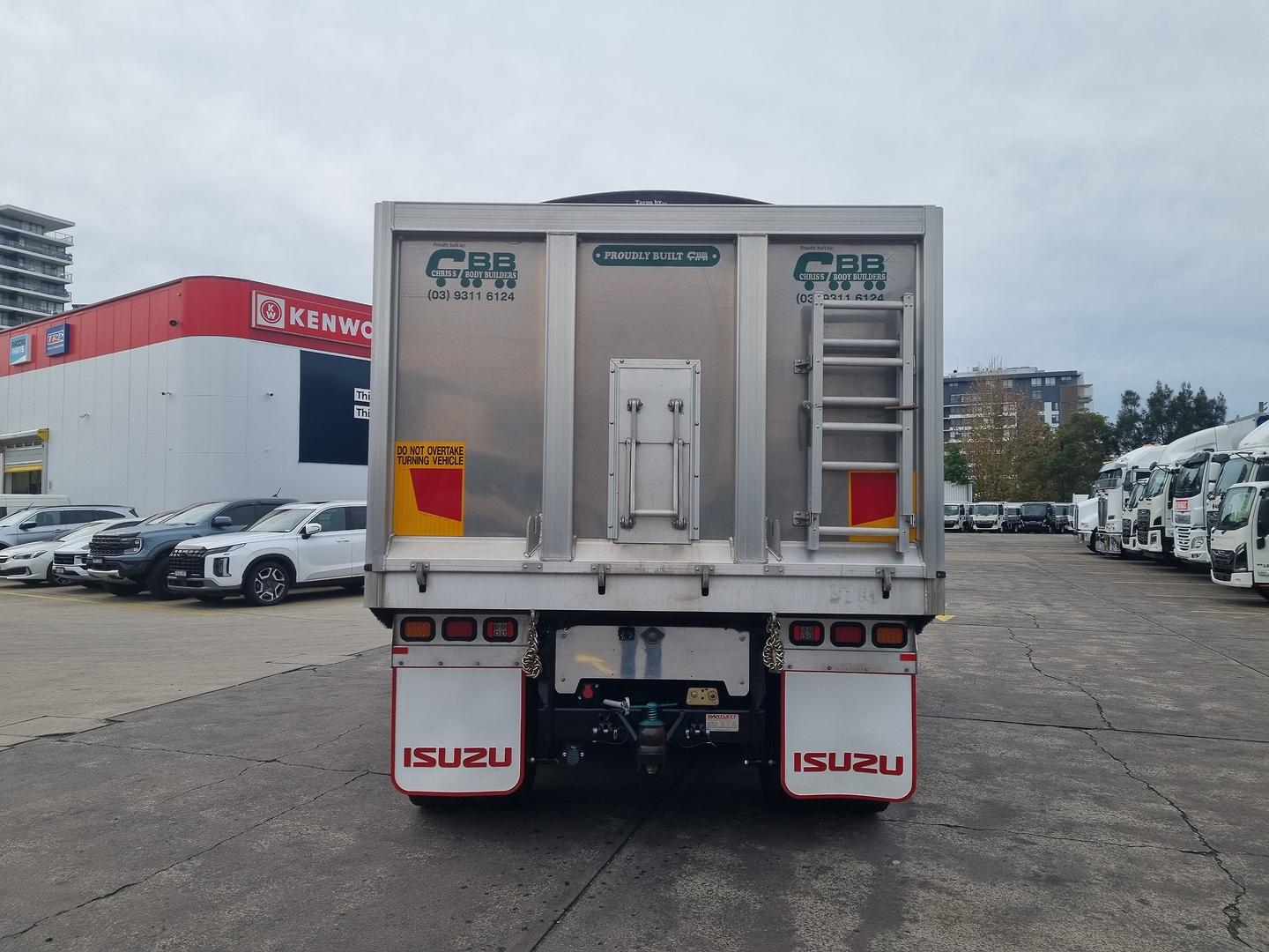 2025 Isuzu F Series FXY 260-355 AT R45 image 7