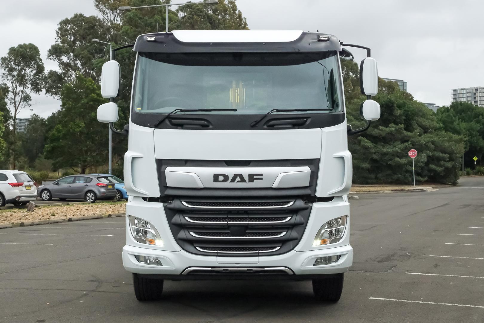 2024 DAF CF 450 FAD Palfinger Hookloader image 4