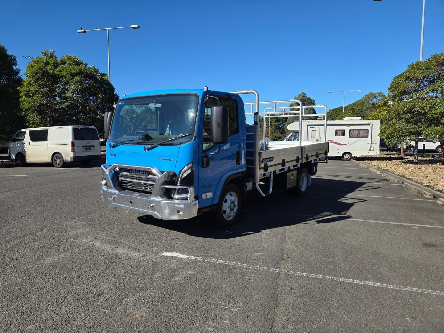 2025 Isuzu N Series NPR 45/65-175 DT D34 Tradepack image 9